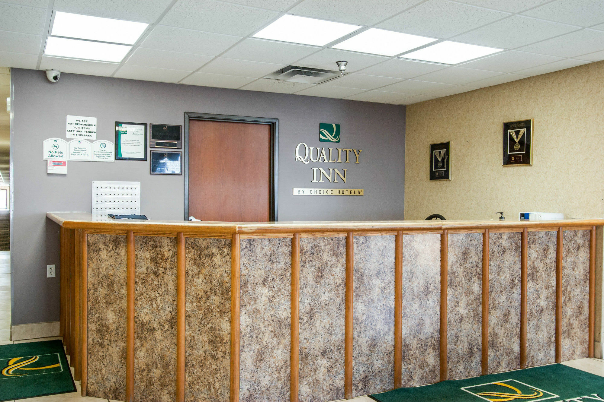 Quality Inn Joplin I-44 Exteriör bild