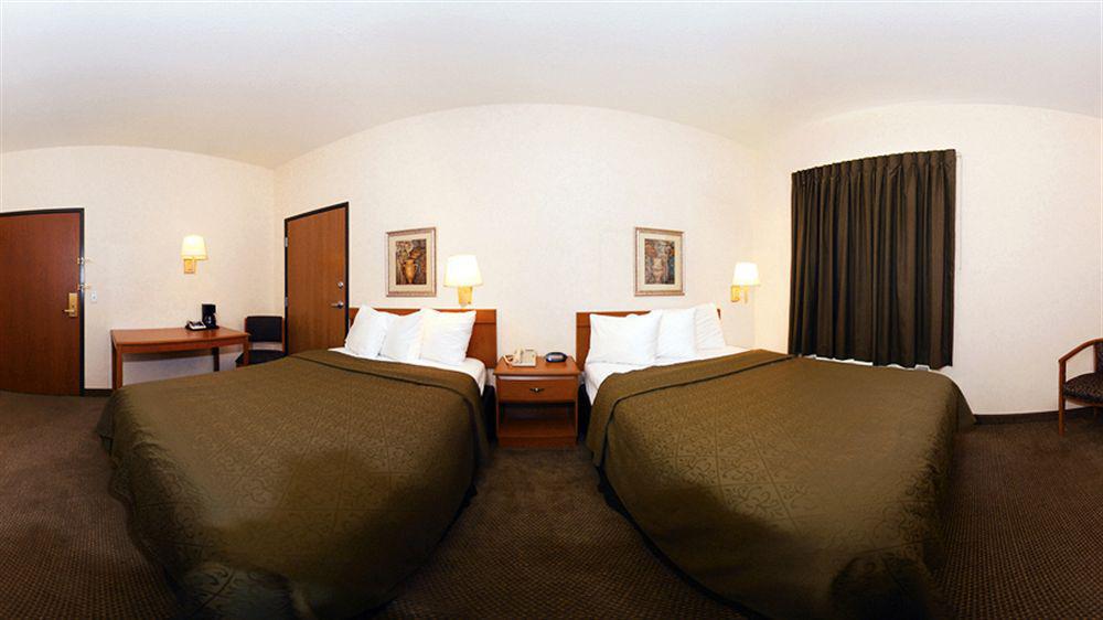 Quality Inn Joplin I-44 Exteriör bild